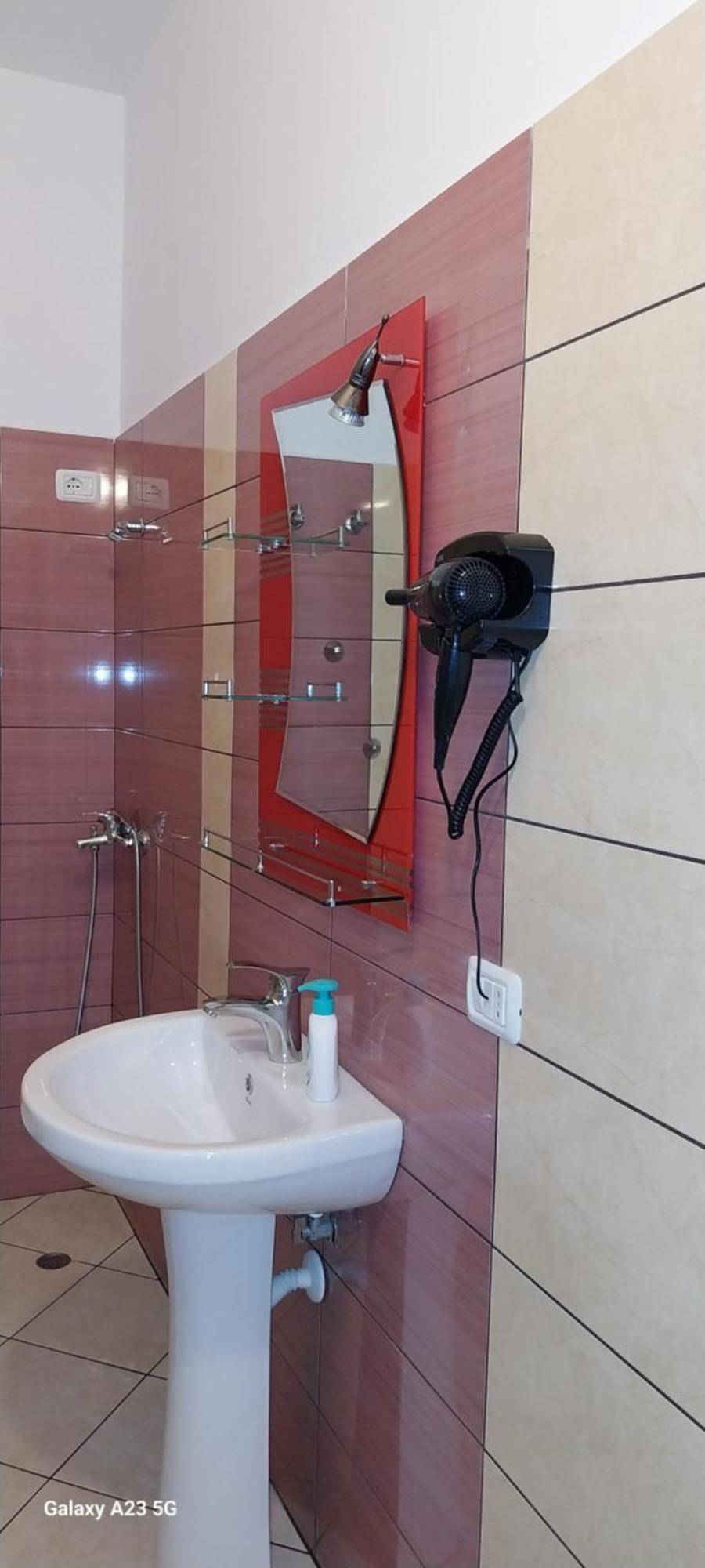 Vlorë Collaku Apartment'S מראה חיצוני תמונה